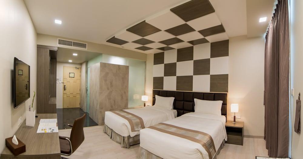 Hotel Parami Yangon Exterior photo