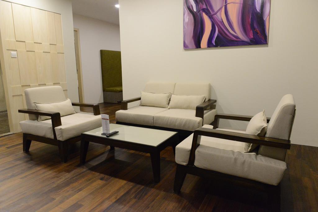 Hotel Parami Yangon Exterior photo