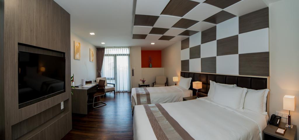 Hotel Parami Yangon Exterior photo