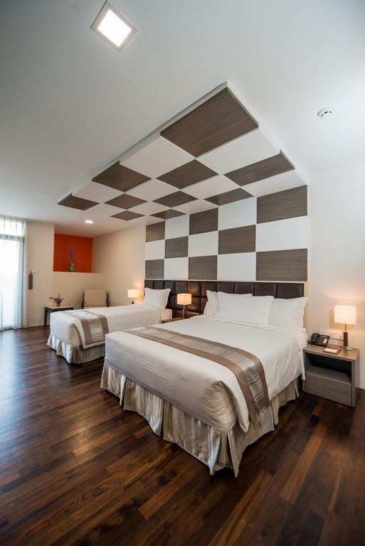 Hotel Parami Yangon Exterior photo