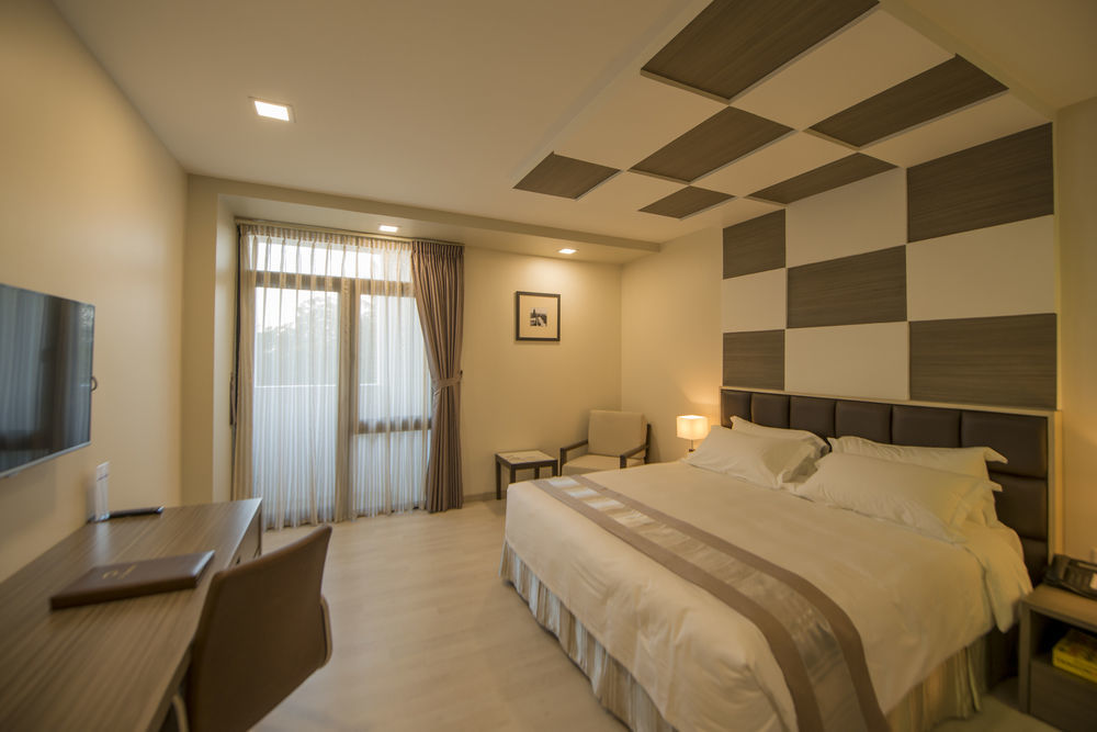 Hotel Parami Yangon Exterior photo