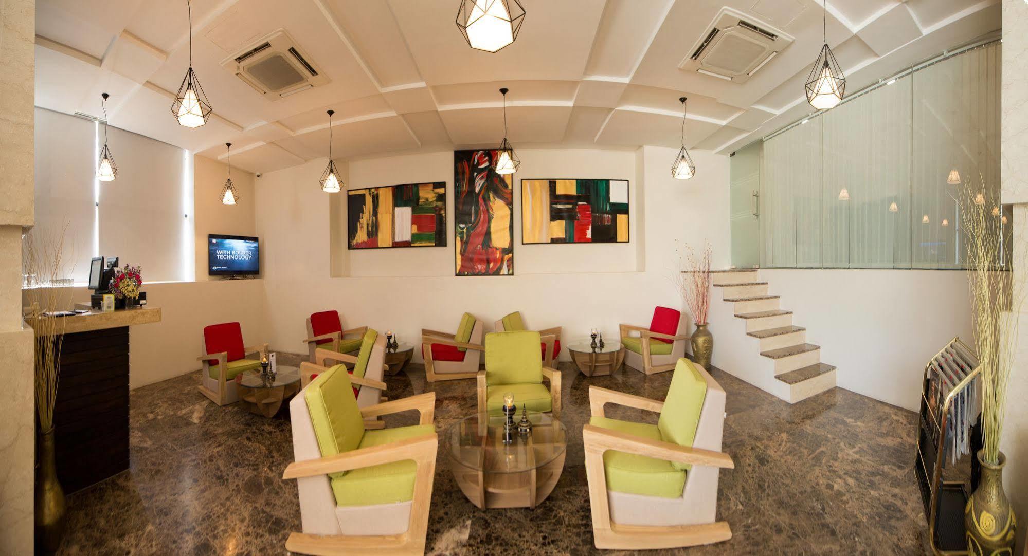 Hotel Parami Yangon Exterior photo