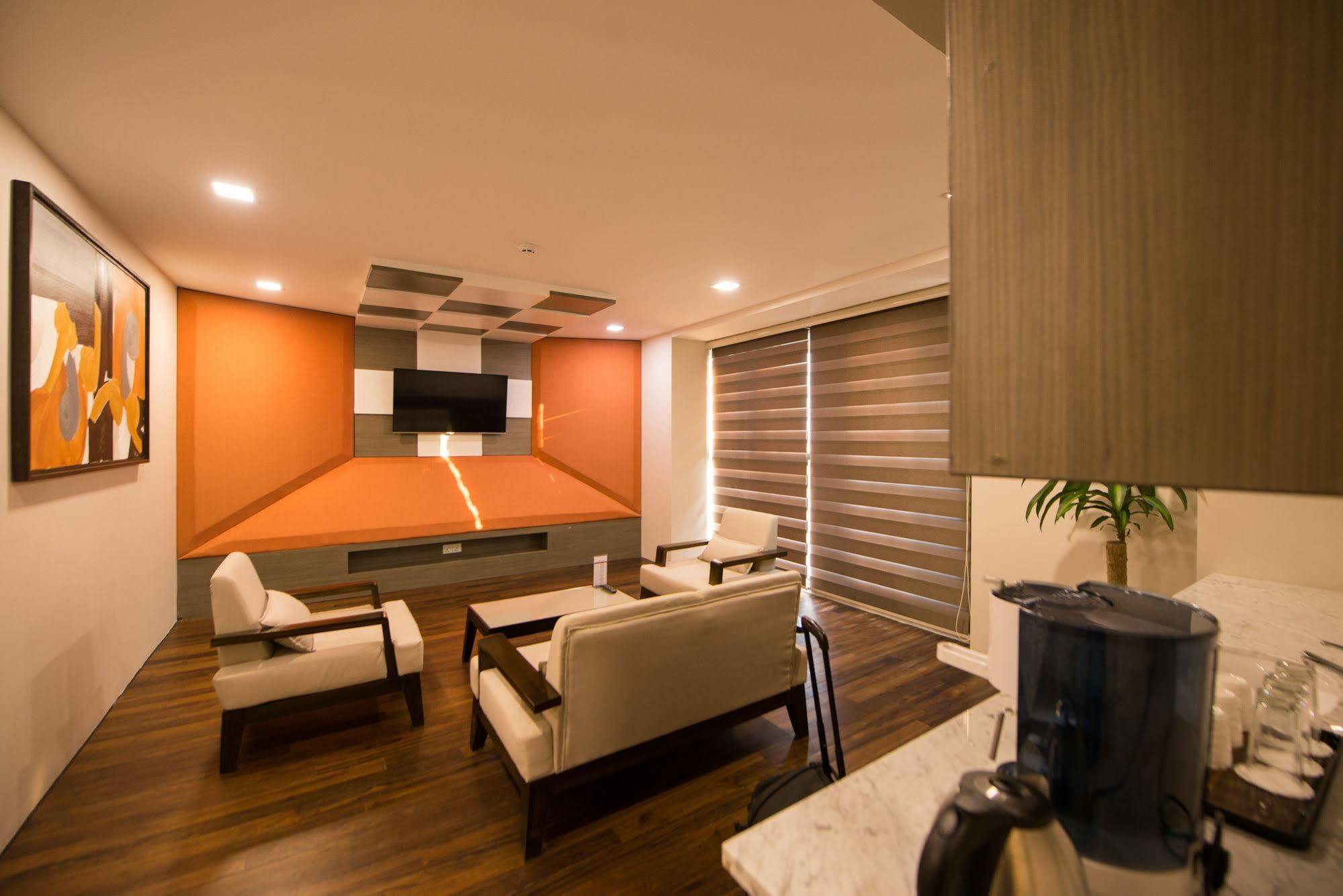 Hotel Parami Yangon Exterior photo